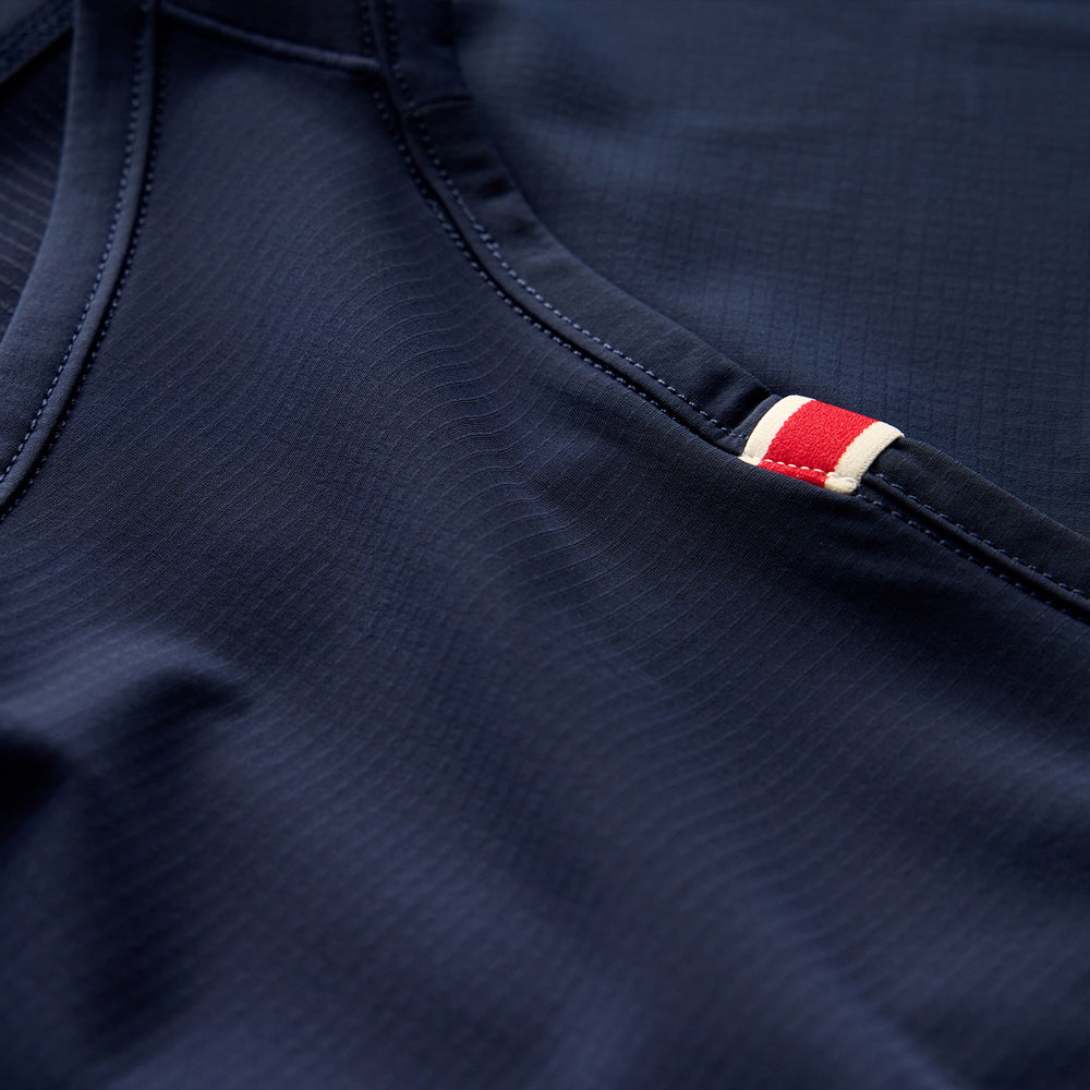 tracksmith-womens-strata-singlet-navy-gold