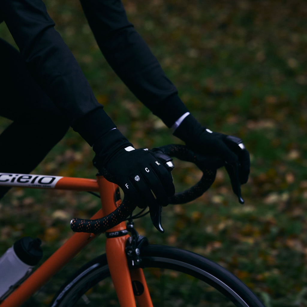 Attaquer Mid Winter F@ck Yeah Gloves lifestyle
