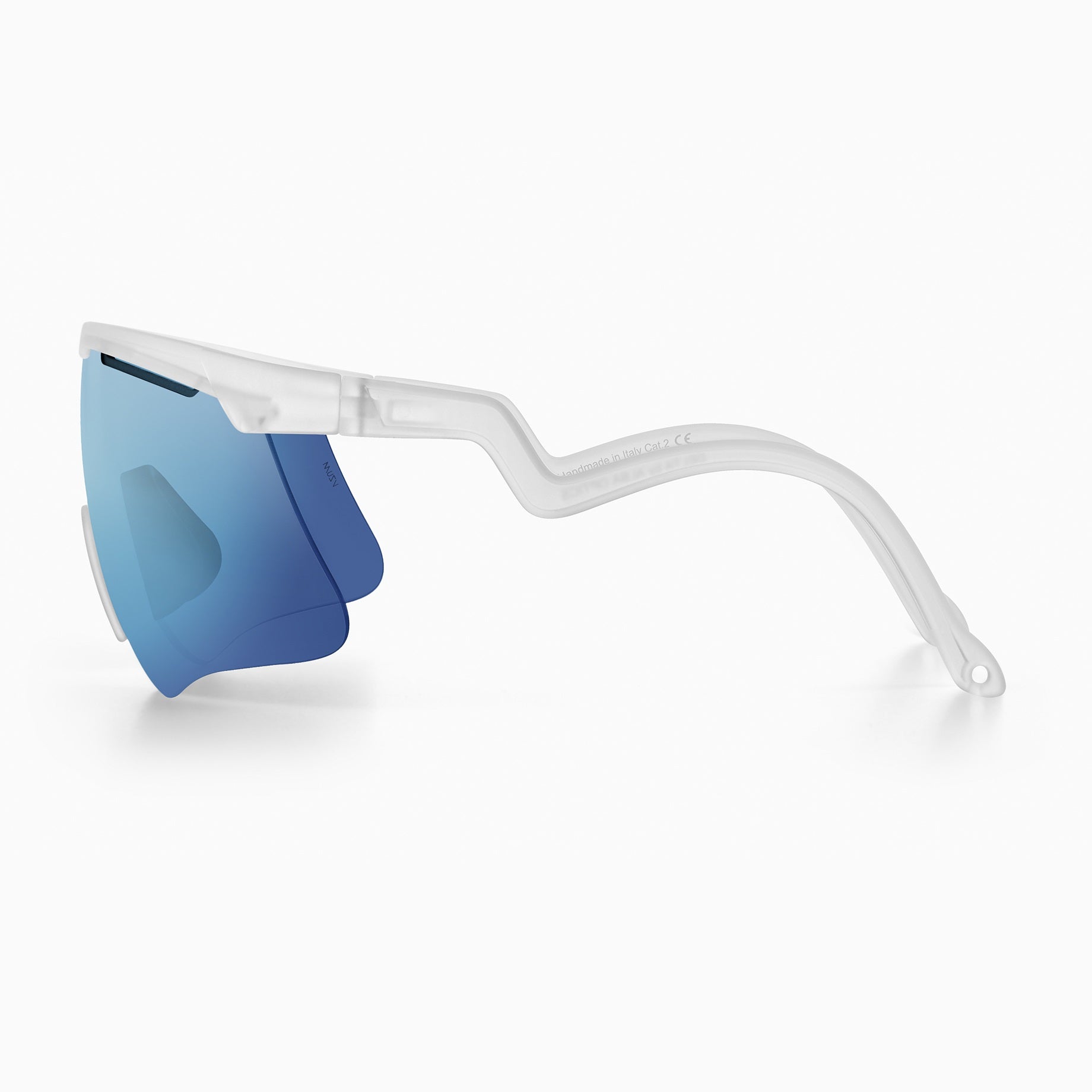 alba-optics-delta-sunglasses-snow-vzum-cielo-lens-side