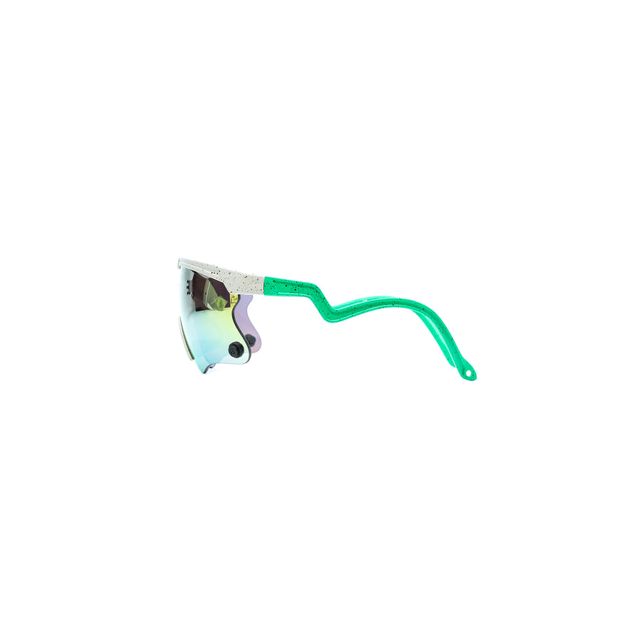 alba-optics-delta-ultra-sunglasses-green-grey-vzum-mr-king-lens-side