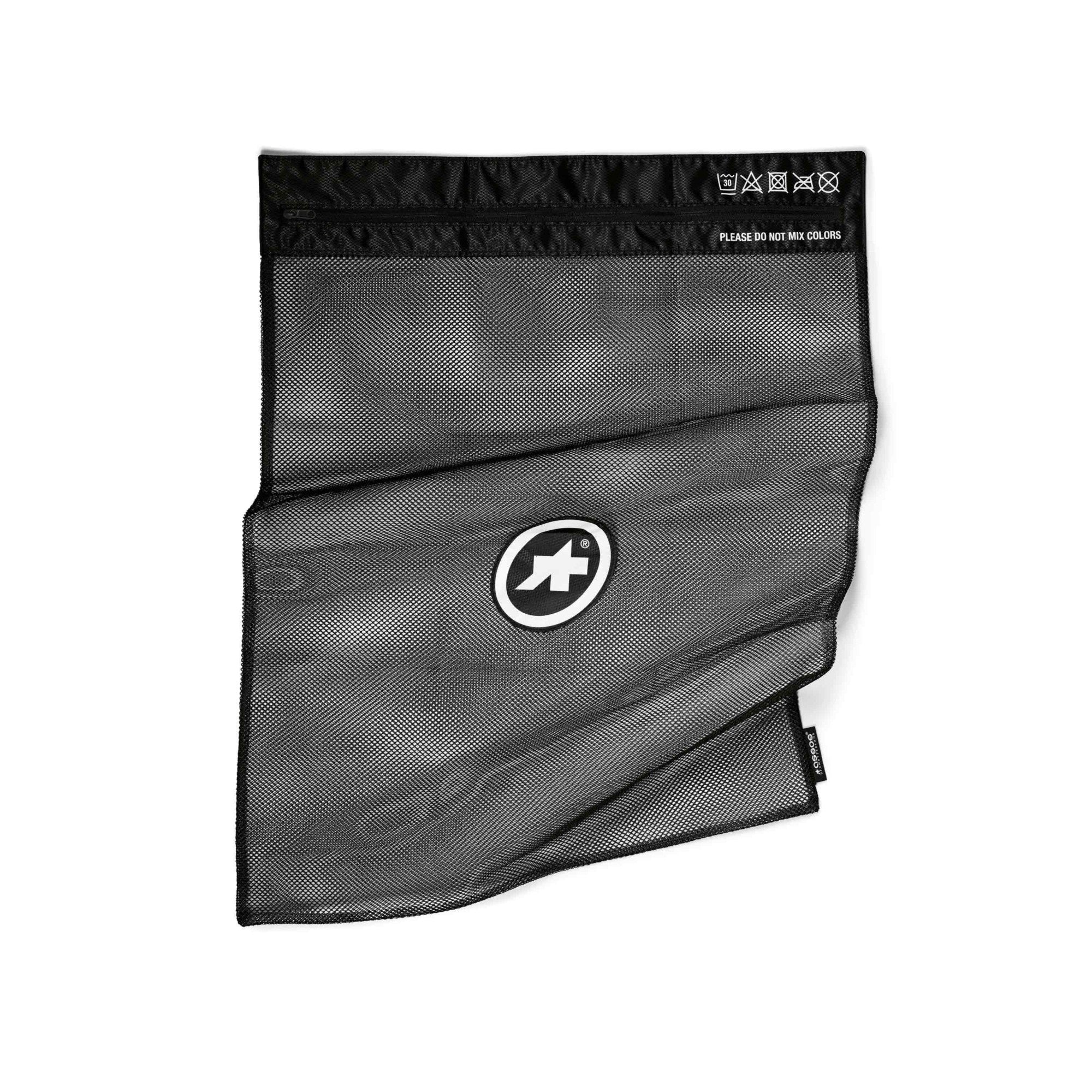 assos-signature-laundry-bag