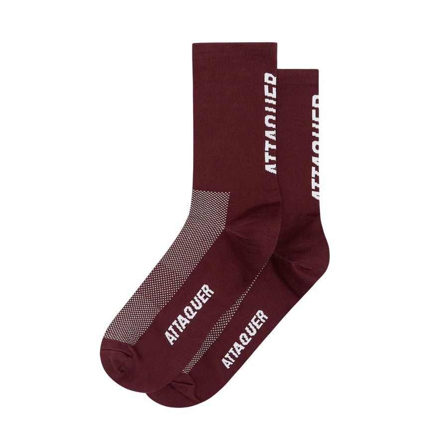 attaquer-vertical-logo-socks-burgundy