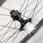 campagnolo-bora-ultra-wto-45-disc-brake-carbon-clincher-wheelset-rear