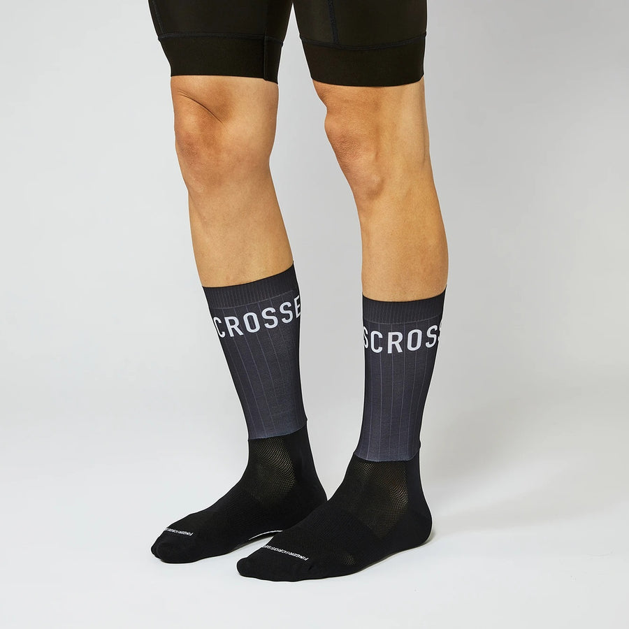 fingerscrossed-aero-socks-black