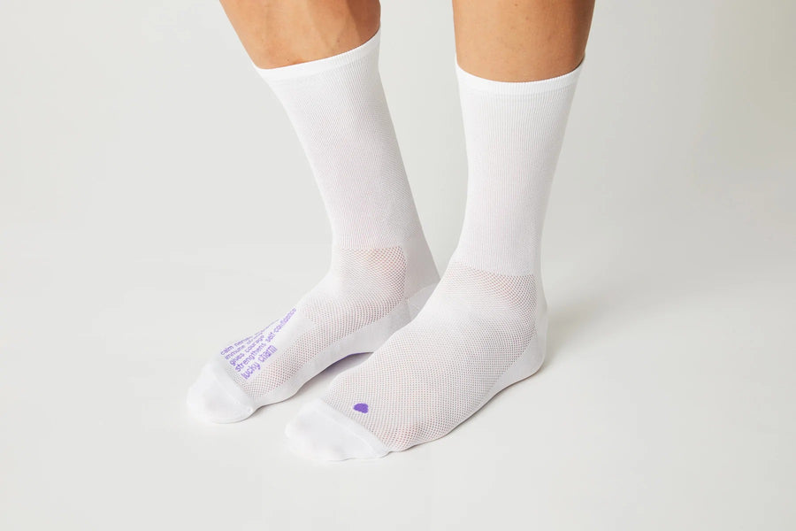 fingerscrossed-amethyst-socks-white