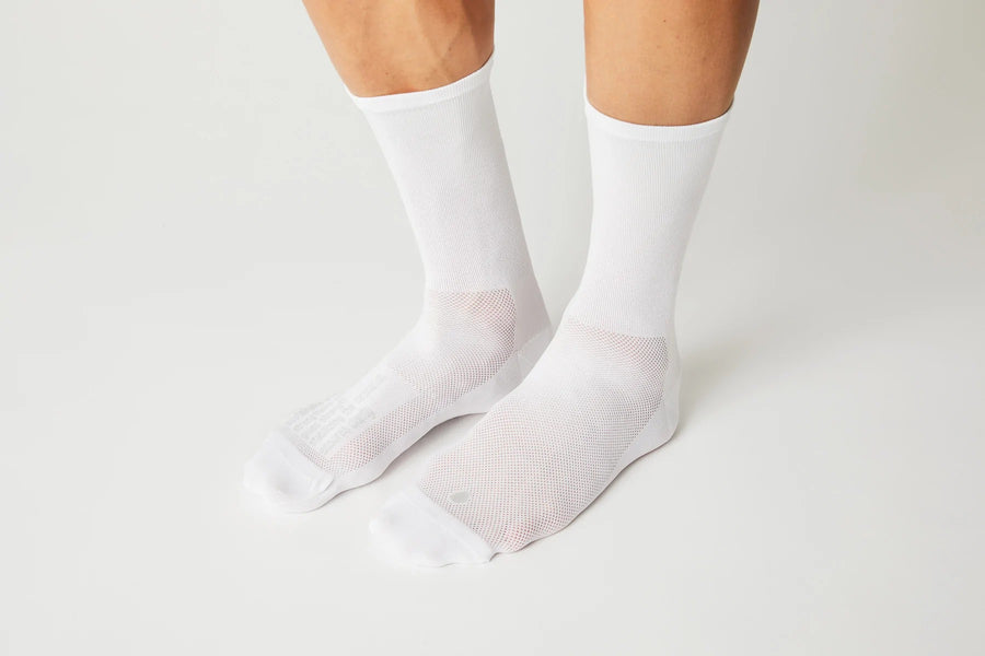 fingerscrossed-bergkristall-socks-white