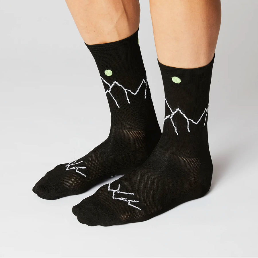 fingerscrossed-mountain-socks-black-neon