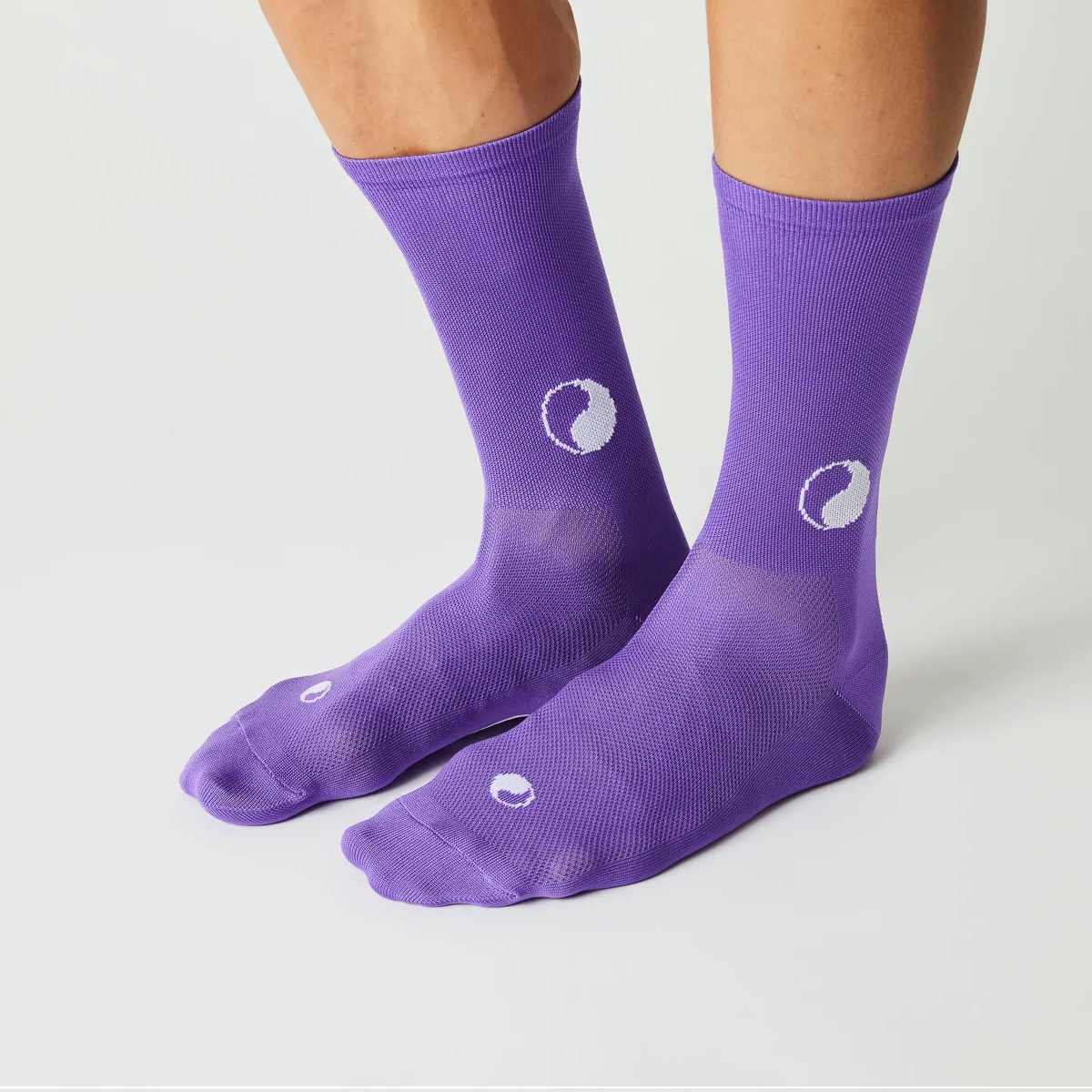 fingerscrossed-yin-yang-socks-lilac