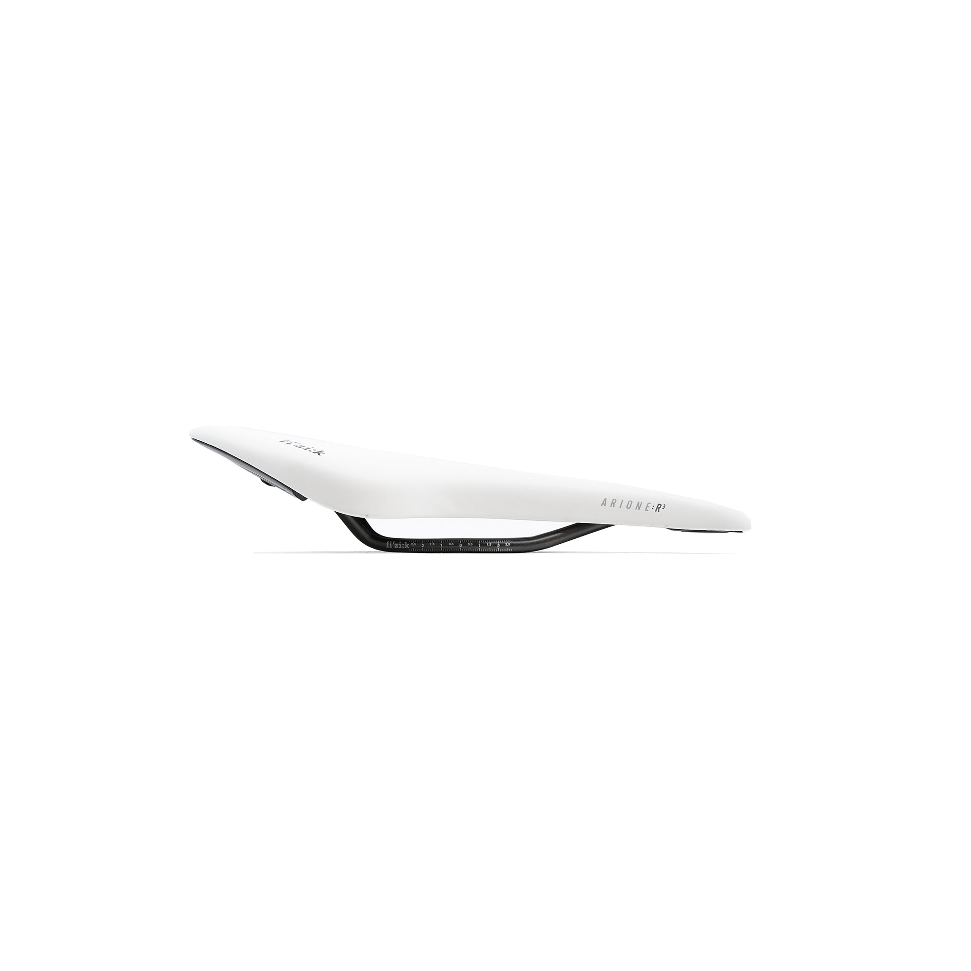 fizik-arione-r3-open-saddle-white