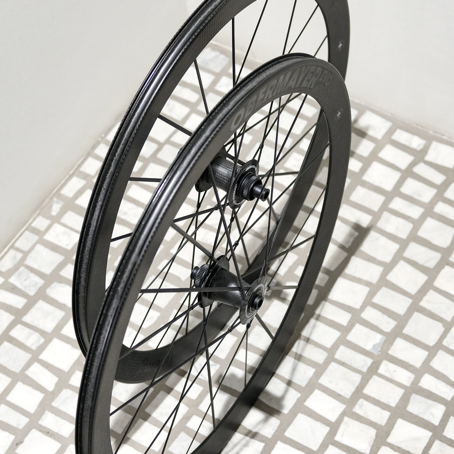 lightweight-obermayer-evo-schwarz-edition-disc-brake-wheelset-top