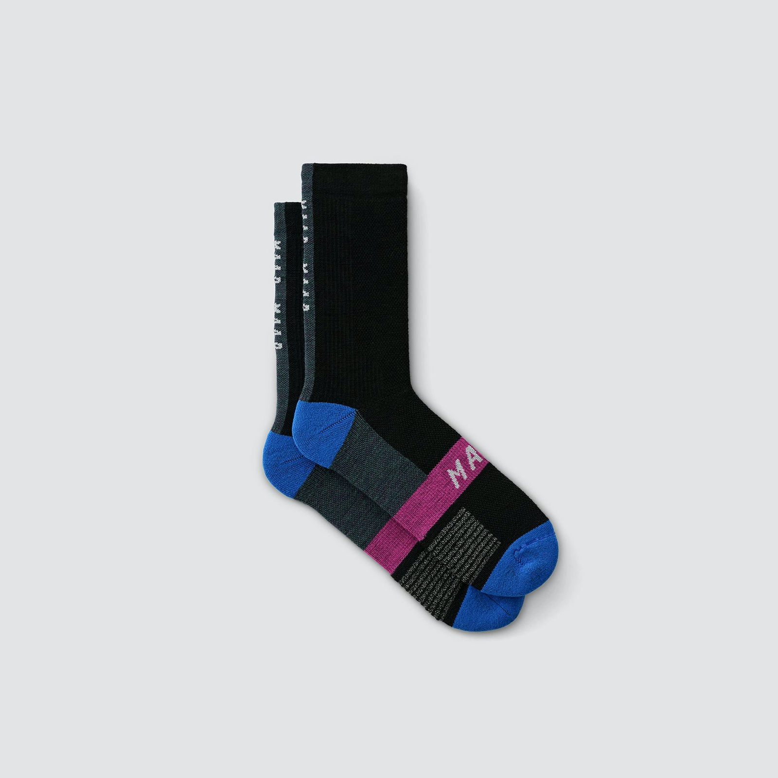 maap-alt_road-trail-sock-black-cypress-green