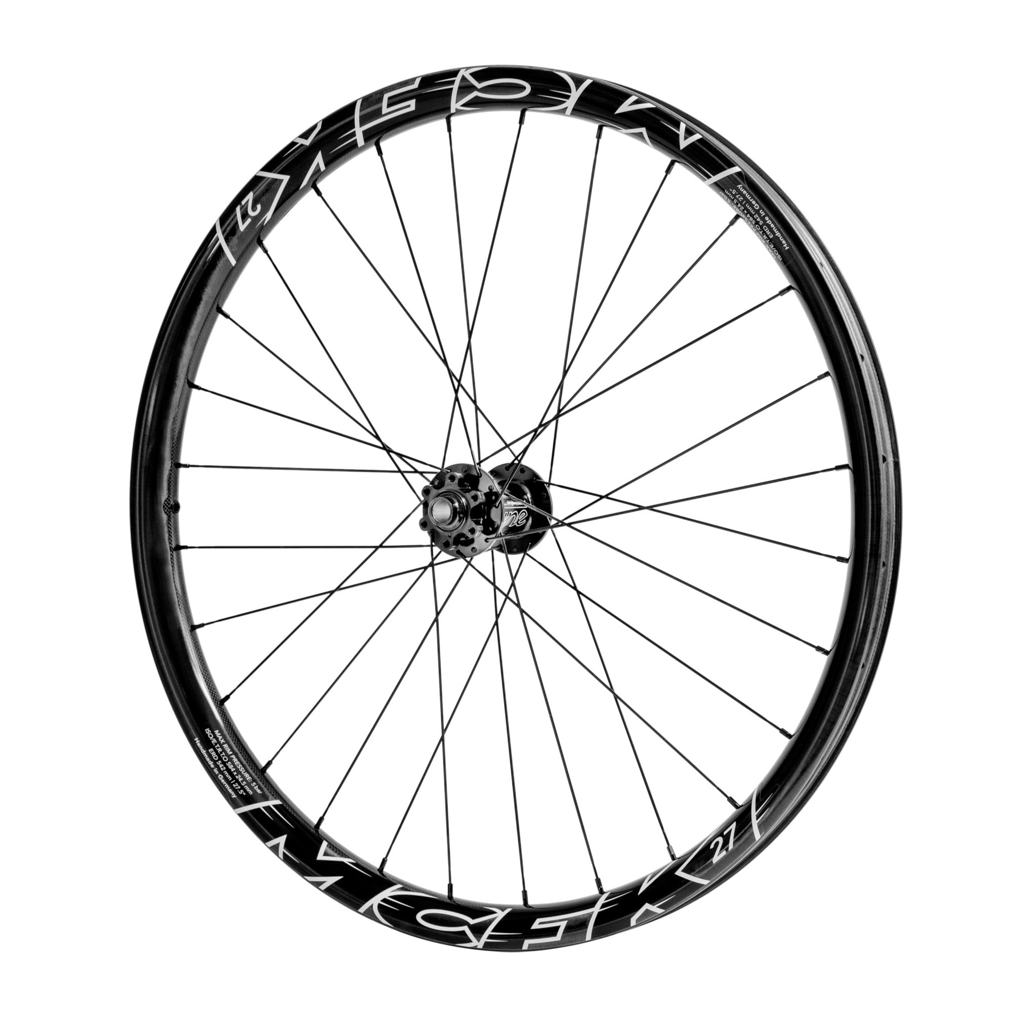 mcfk-275-mtb-carbon-wheelset-dt-240-hubs