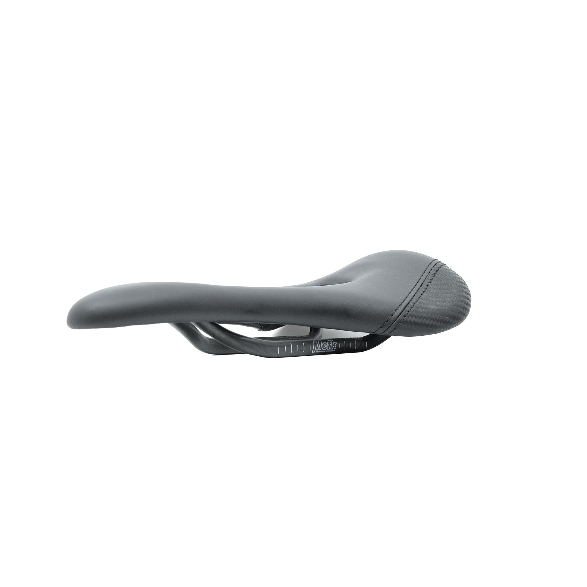 mcfk-padded-open-carbon-saddle-angle