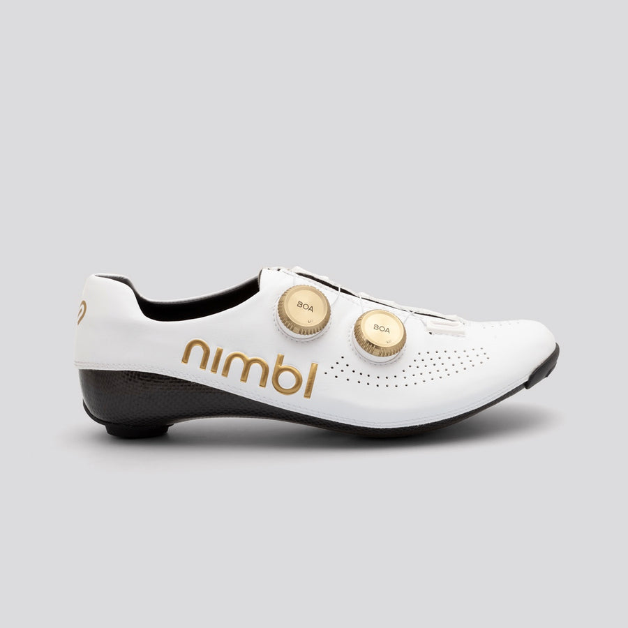 nimble-ultimate-road-shoe-white-gold-side