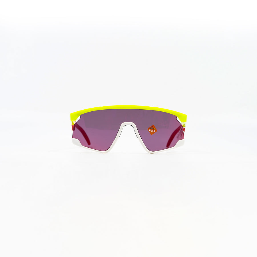 oakley-bxtr-sunglasses-retina-burn-prizm-road-lens