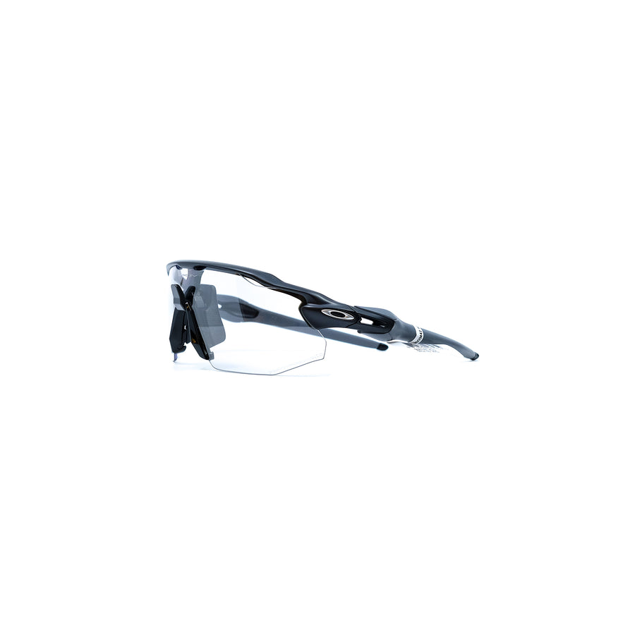 oakley-radar-ev-advancer-sunglasses-matte-black-clear-to-black-iridium-photochromic-lens