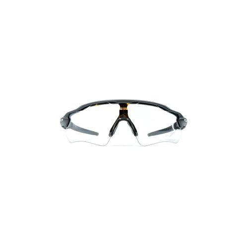 oakley-radar-ev-path-sunglasses-steel-clear-to-black-iridium-photochromic-lens-front_5f7e4032-2eff-4a3f-9f7e-1db93d22de54