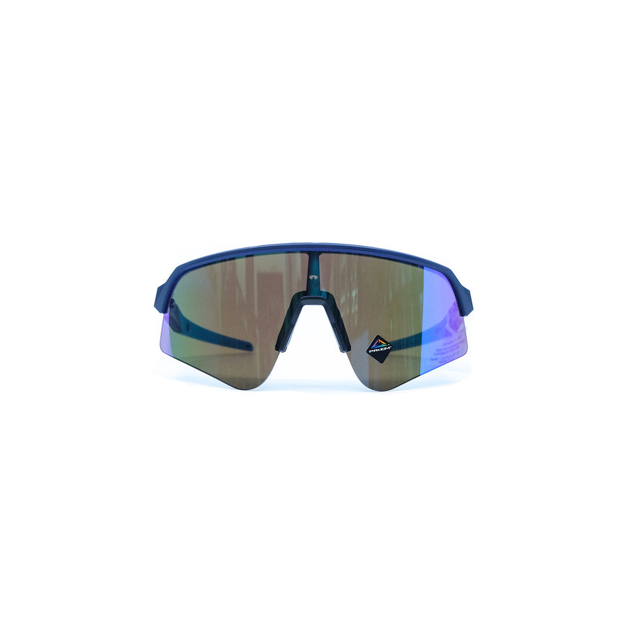 oakley-sutro-lite-sweep-sunglasses-matte-navy-prizm-saphire-lens-front