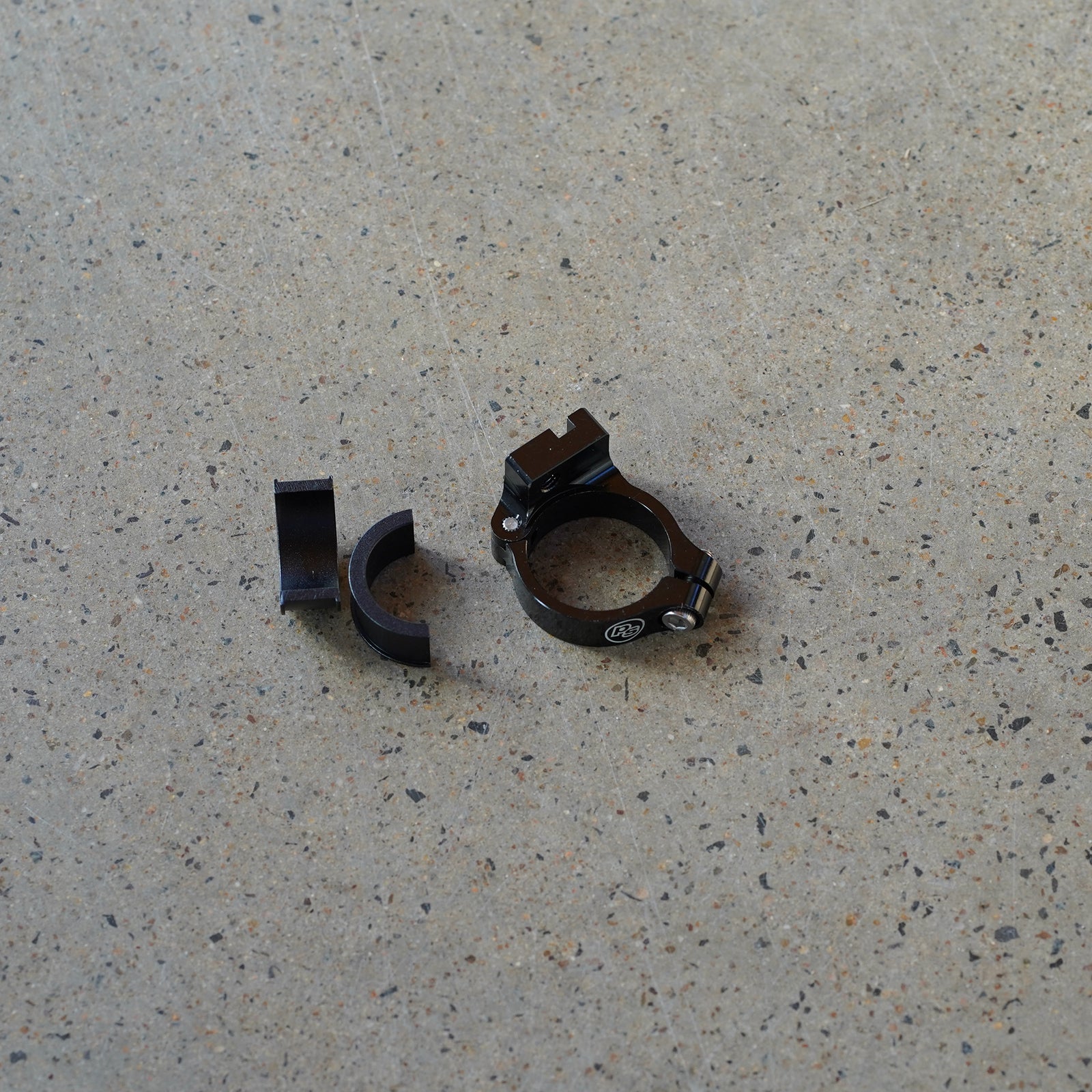Take Off / Problem Solvers HDM Adapter (73mm offset)