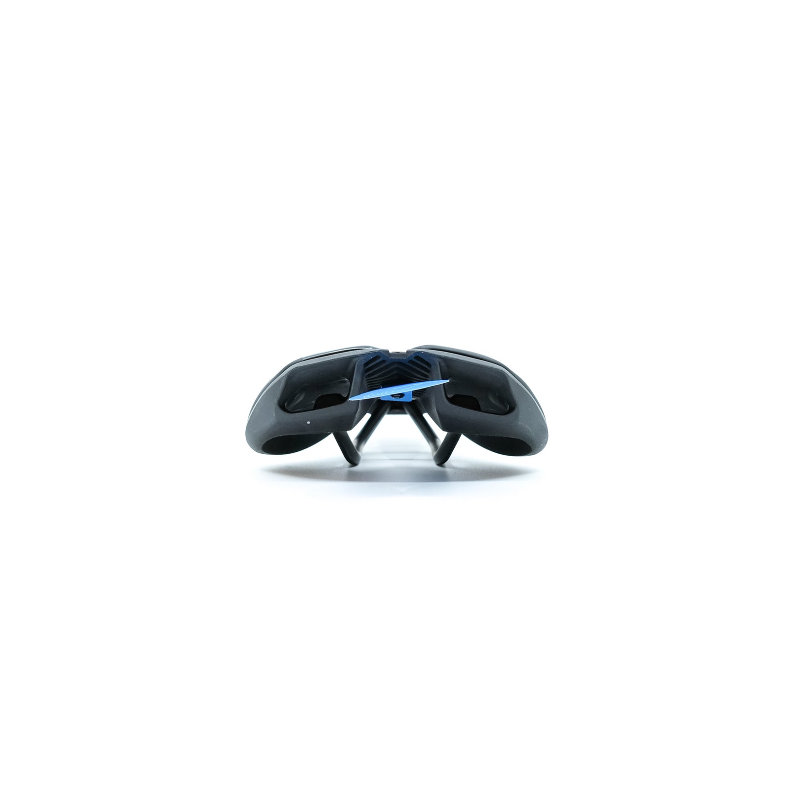 pro-stealth-curved-performance-saddle-rear
