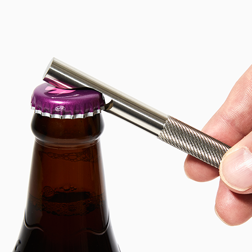 runwell-bottle-opener-tool-insitu
